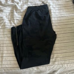 Dark camo surge joggers